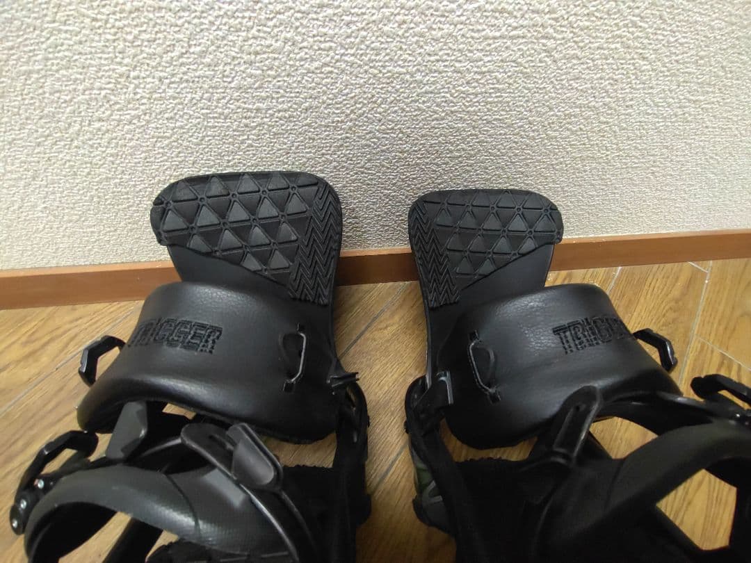 SALOMON TRIGGER Sサイズ　サロモン