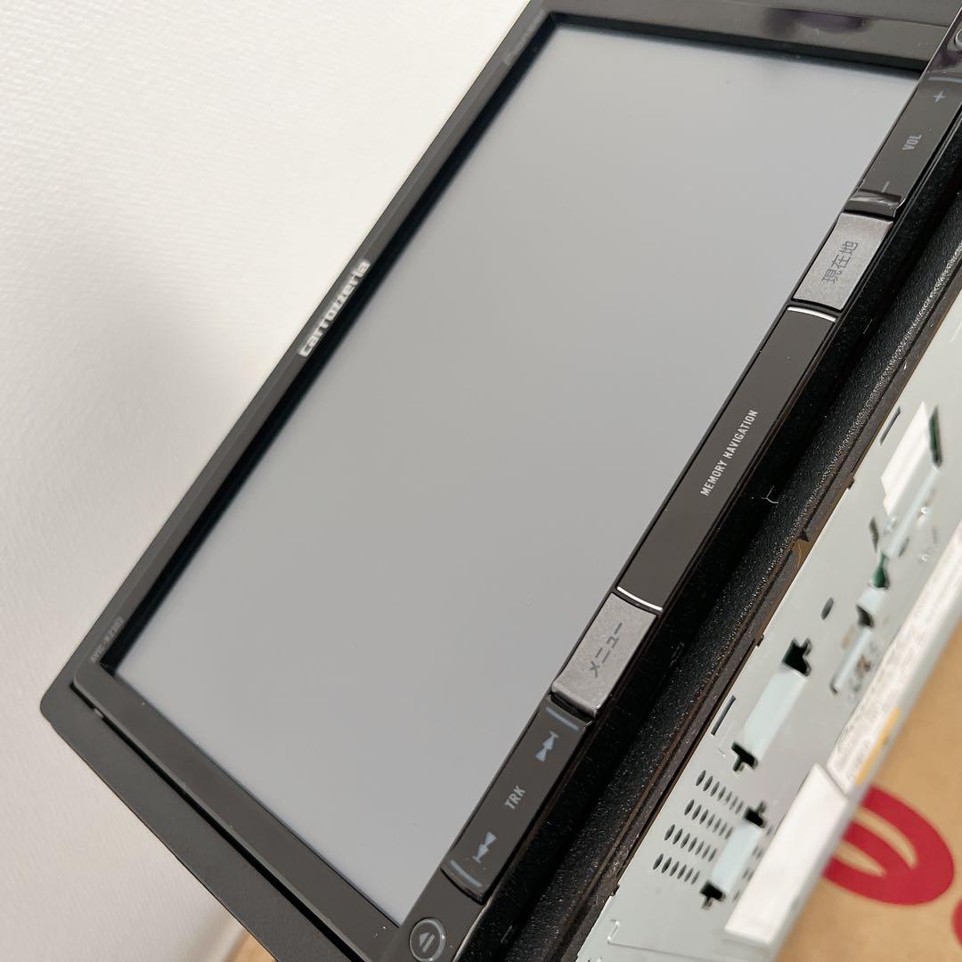 カロッツェリア パイオニア　AVIC-RZ302 カーナビ