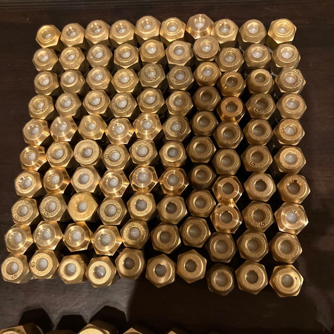 エアコン部材　フレアナット　2分3分　各100個セット合計200個