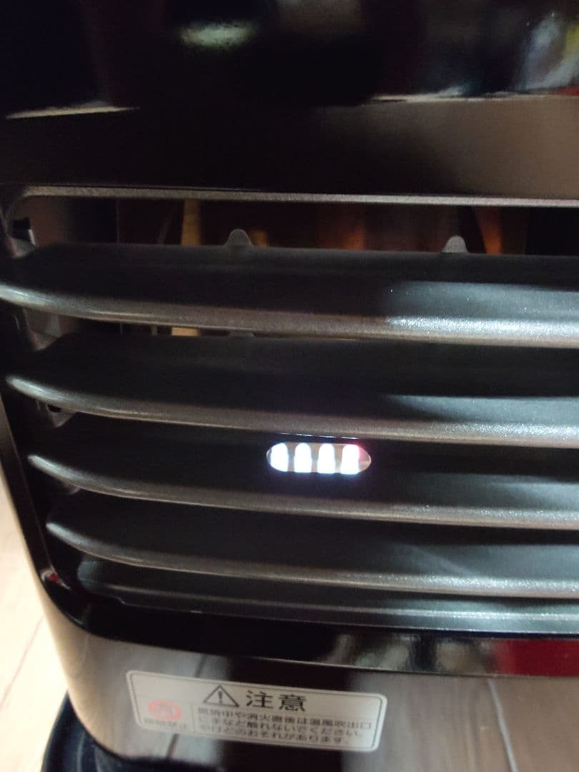 内外とても良状態ダイニチブルーヒーター