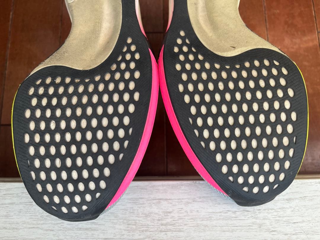 ASICS メタスピード エッジ パリ 27センチ