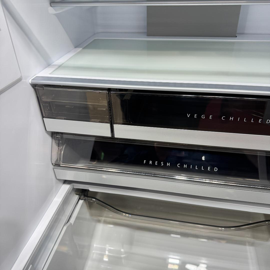 都内23区配送無料　展示品未使用AQUA４ドア冷蔵庫2025年製　洗浄/除菌済み