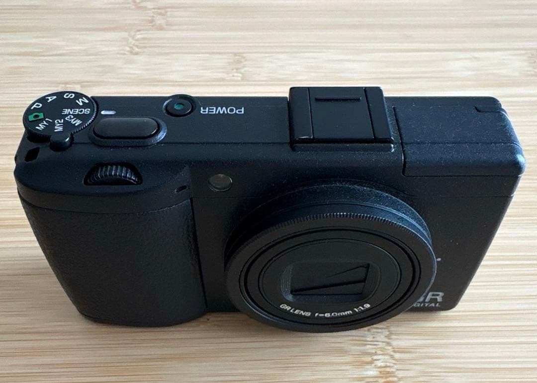 リコー　RICOH GR DIGITAL III コンパクトデジタルカメラ