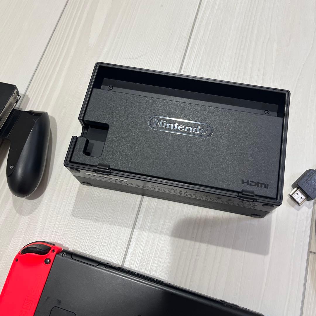 Switch 本体　付属品完備