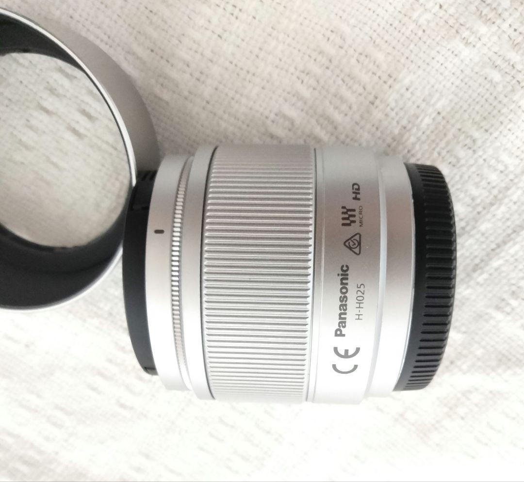 LUMIX G 25mm f1.7 シルバー レンズ