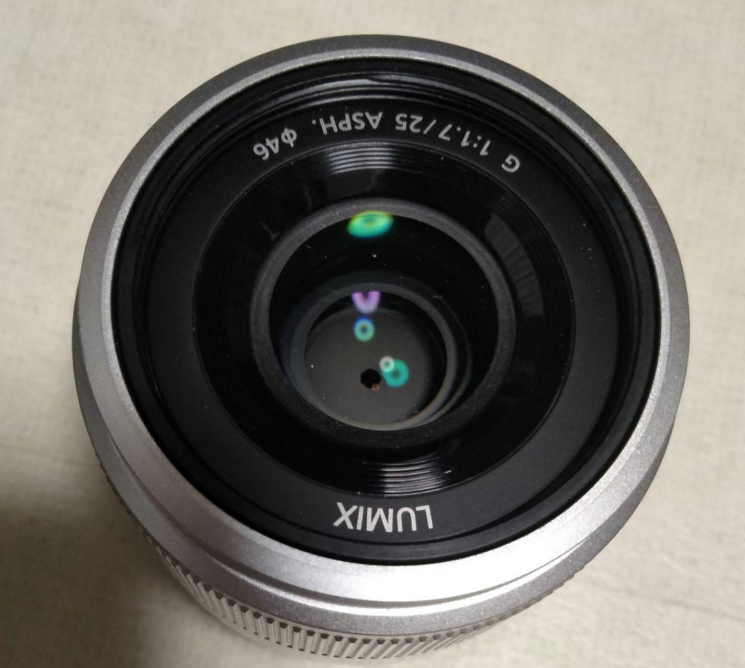 LUMIX G 25mm f1.7 シルバー レンズ