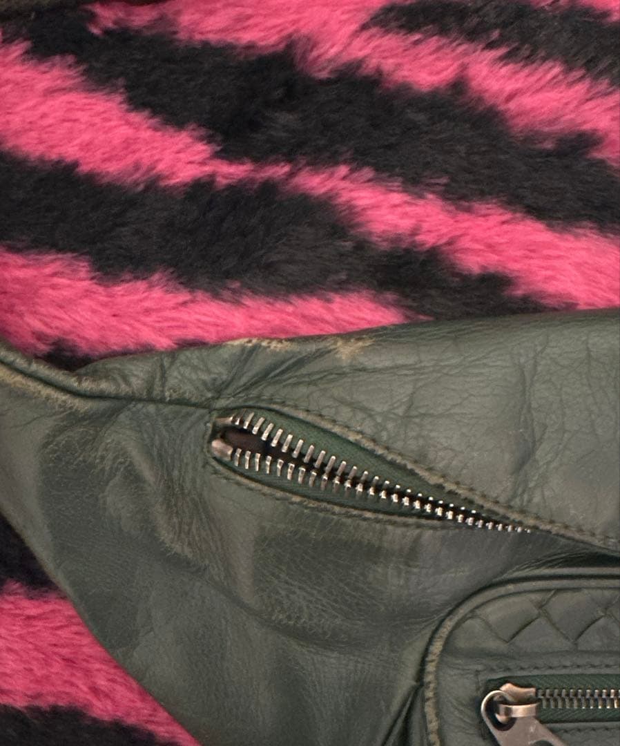 早い者勝ち✨Bottega Veneta ボッテガ ボディバッグ グリーン