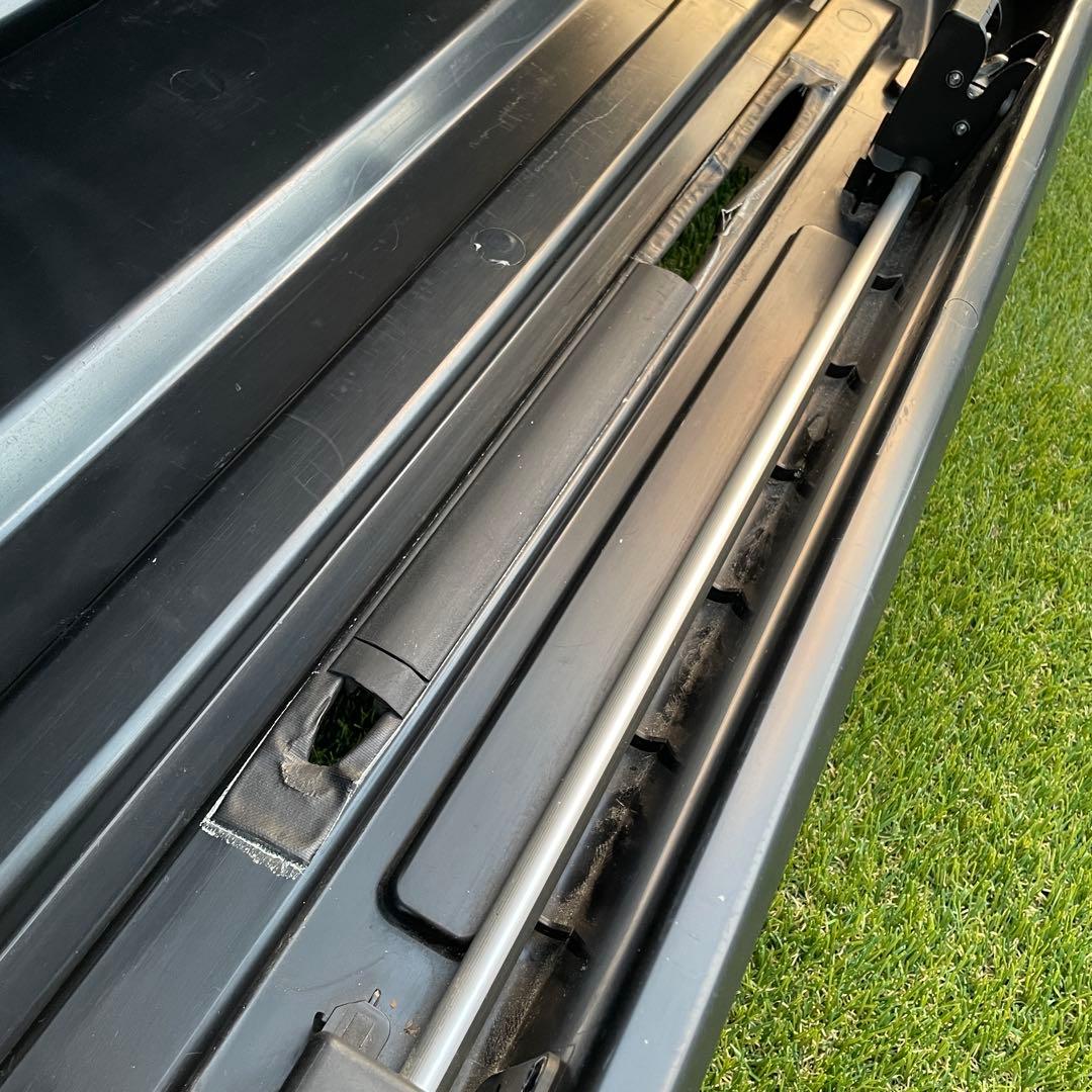 【愛知県】inno ルーフボックス ベース(クランプセット) シャドウ124