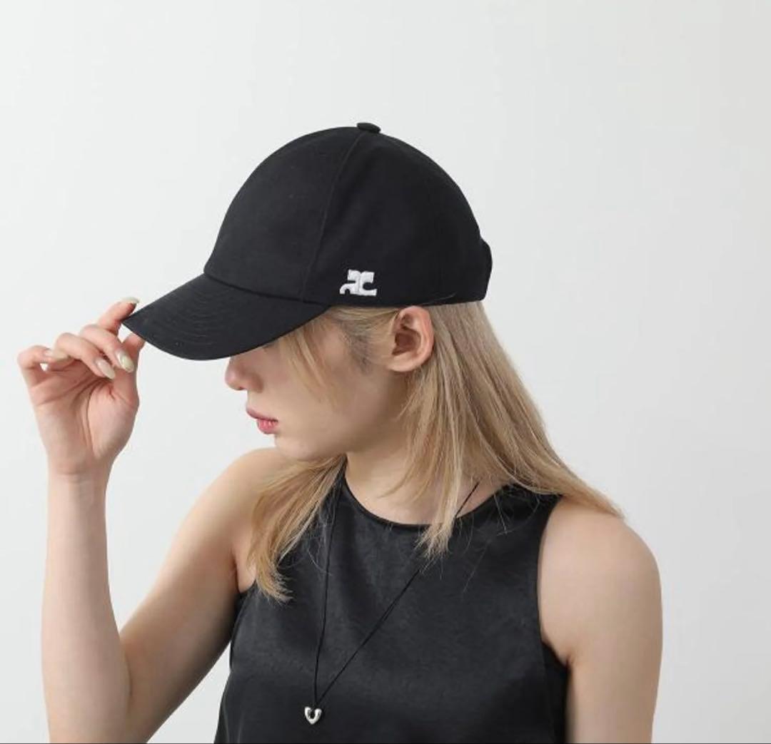 courreges キャップ　ブラック　S