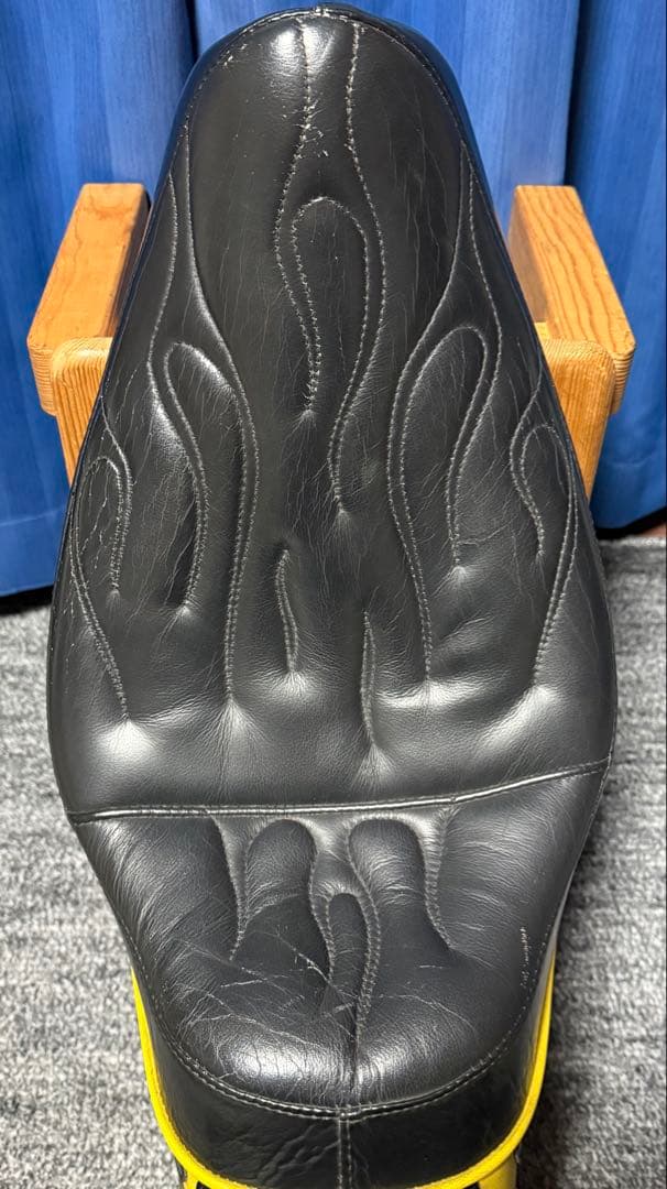 Jesus ハーレー スポーツスター Corbin コルビン ソロシート