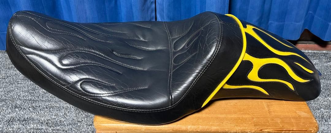 Jesus ハーレー スポーツスター Corbin コルビン ソロシート