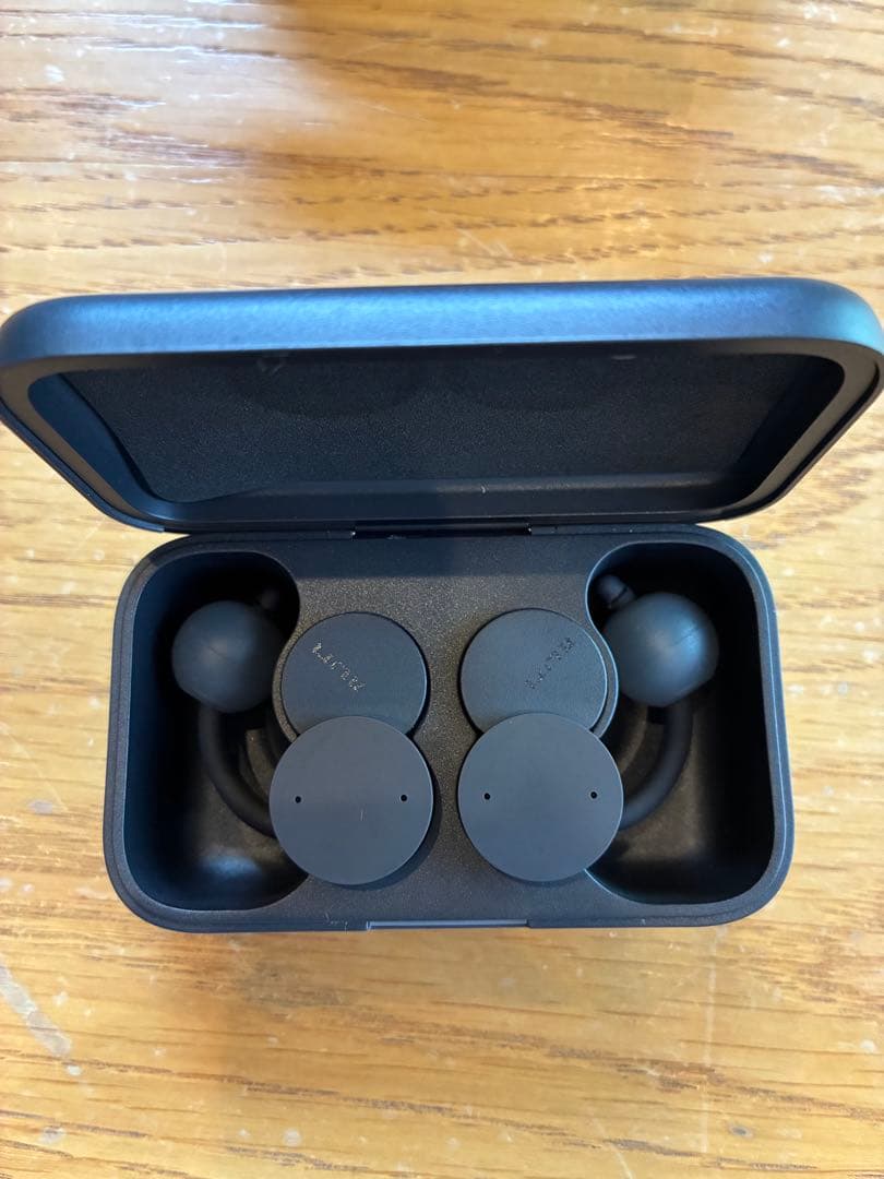 nwm DOTSブラック オープンイヤーイヤホン