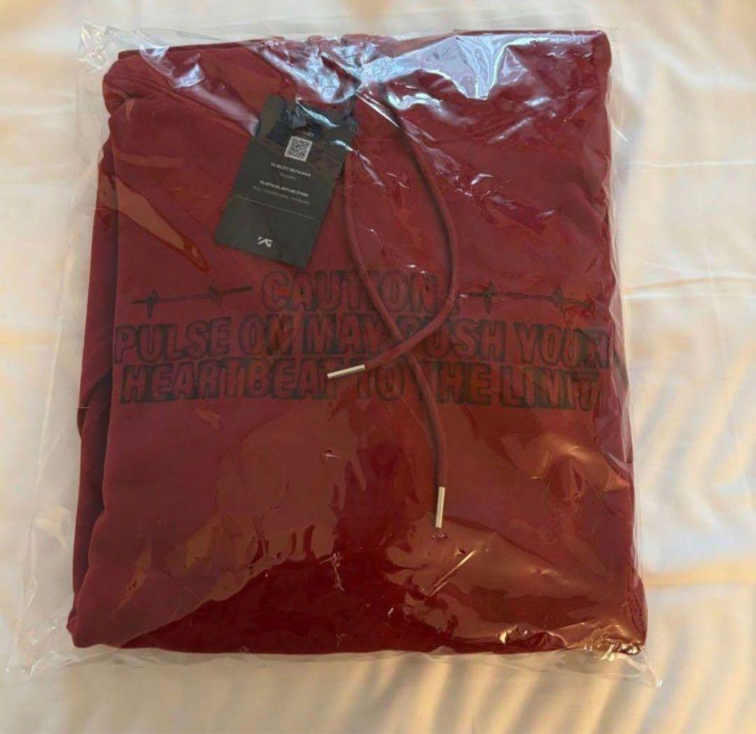 TREASURE PULSE ON ソウルコン　MD フーディー　Lサイズ