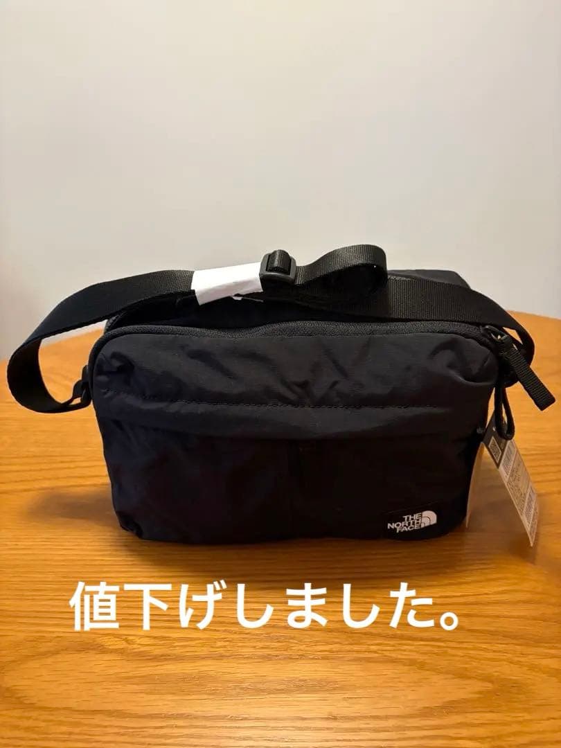 THE NORTH FACE ブラックショルダーバッグ