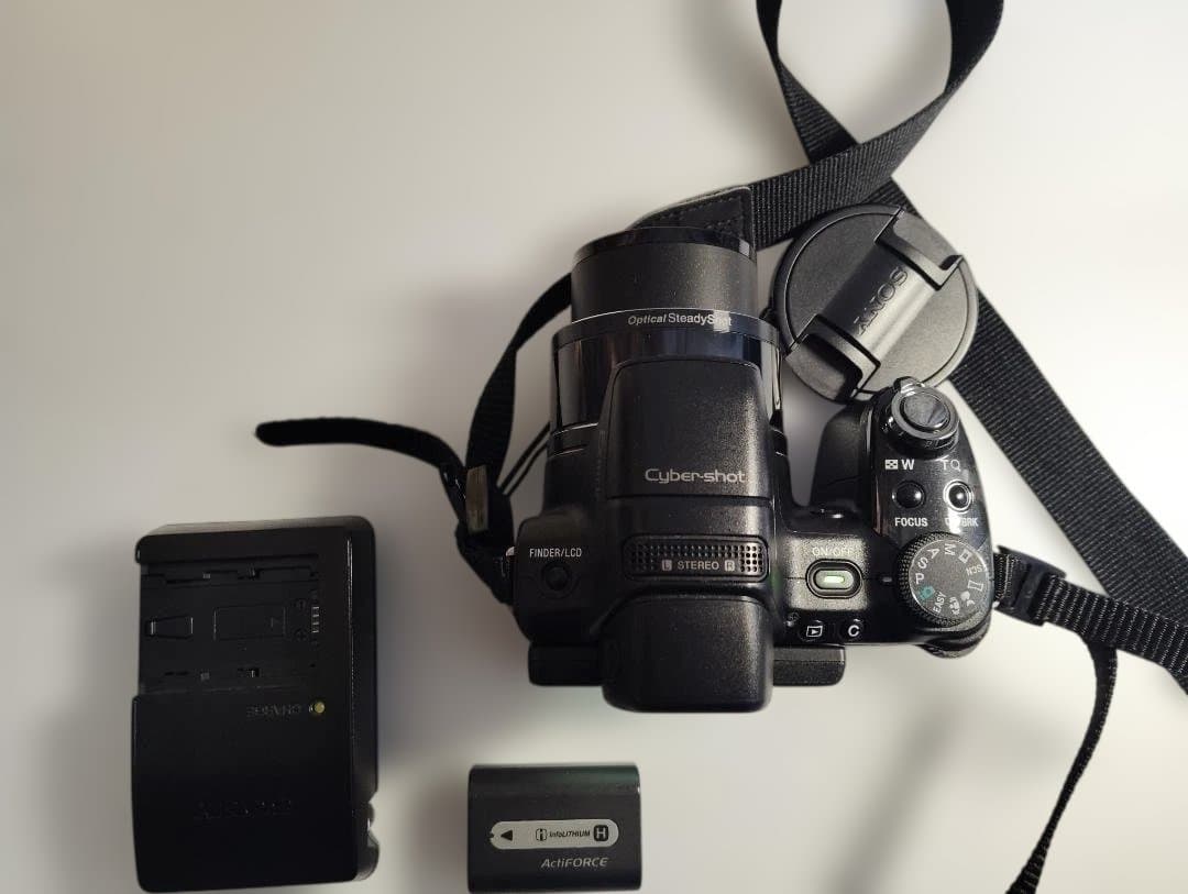 Sony Cyber-shot コンパクトデジタルカメラ　DSC-HX1