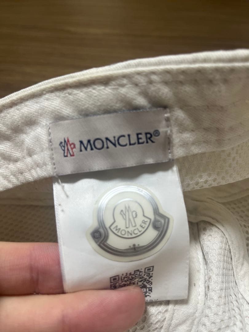 モンクレール　キャップ