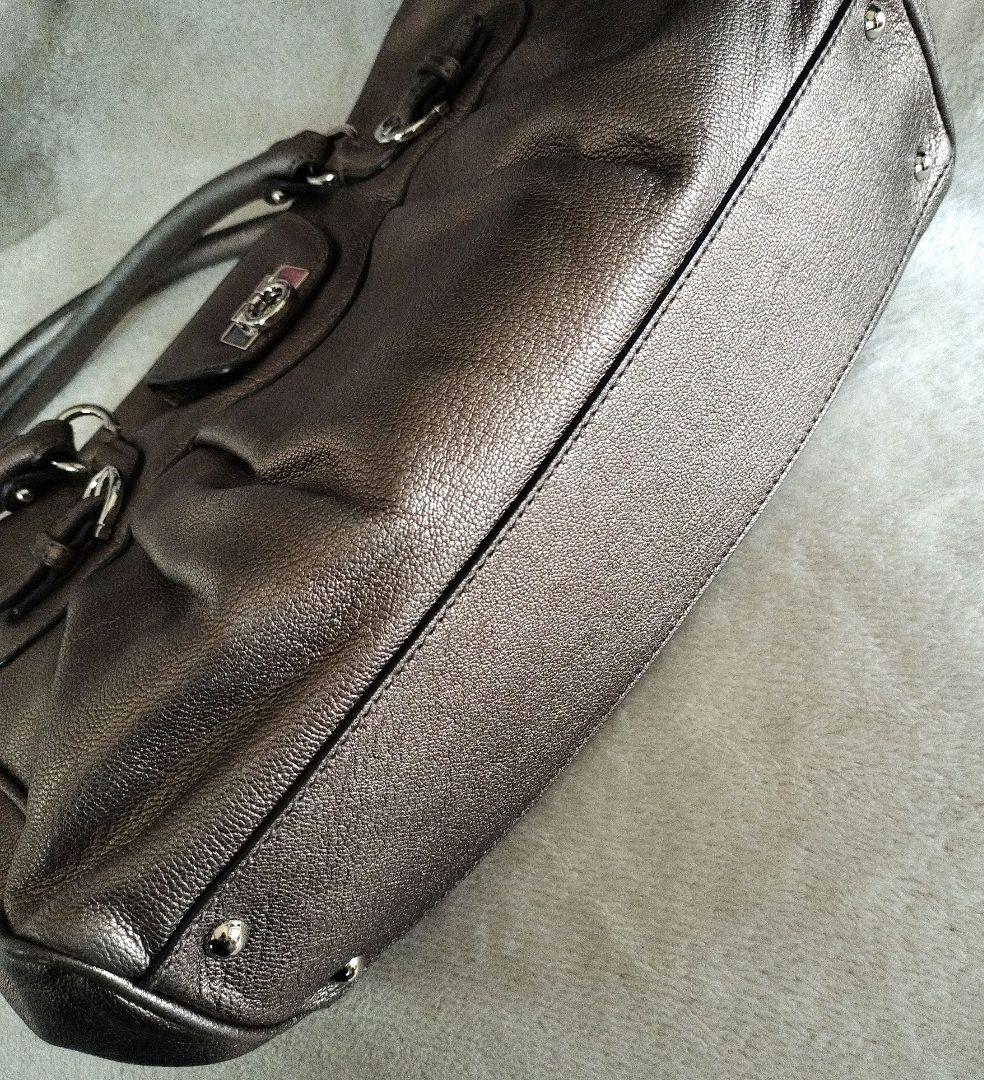 フェラガモsalvatore ferragamoガンチーニ 21 レザーブロンズ