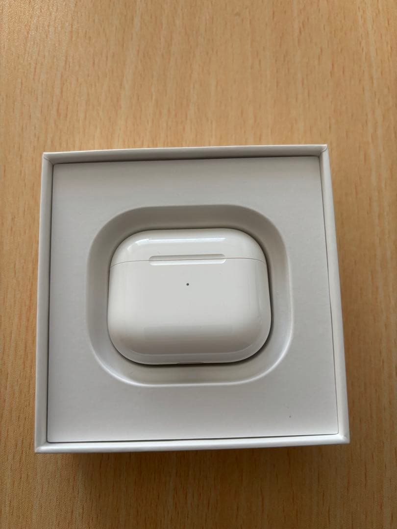 【純正品・箱付】AirPods 第3世代 / イヤホン美品