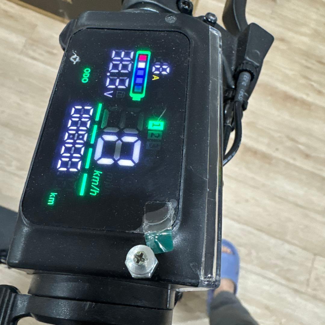 MRJX1 バッテリー付き 本体￼ 未使用 送料無料 即発送 キックボード