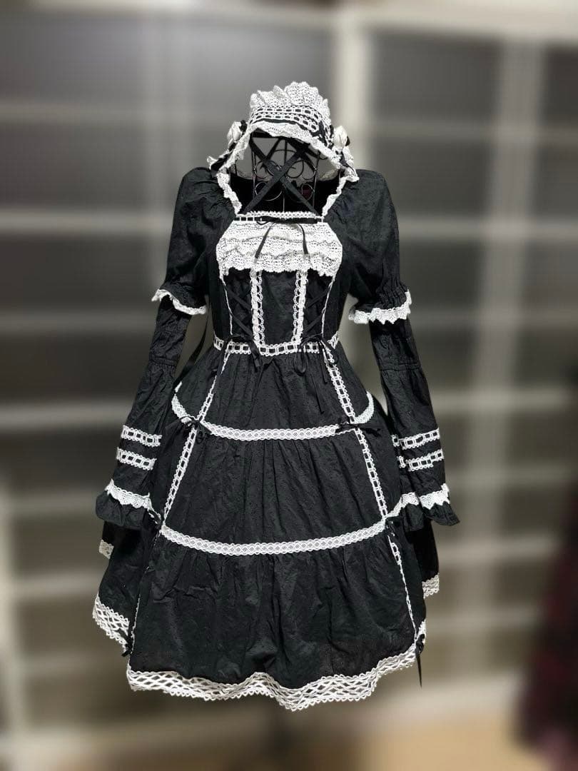 【タグ有・美品】BABY はわせドールワンピースセット 黒×オフ白