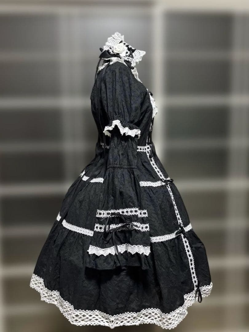 【タグ有・美品】BABY はわせドールワンピースセット 黒×オフ白