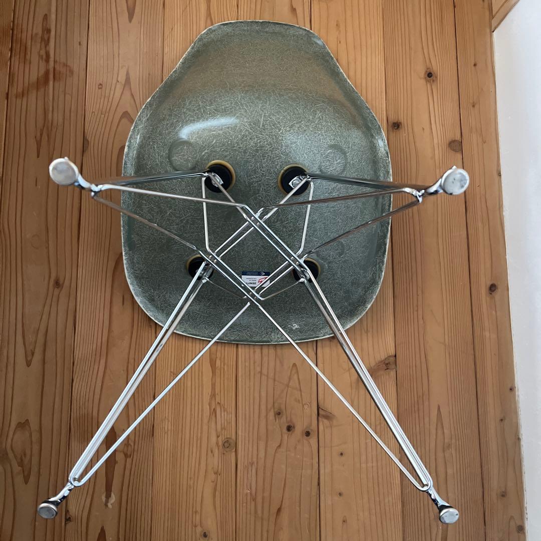 イームズ　モダニカ　MODERNICA サイドシェルチェア