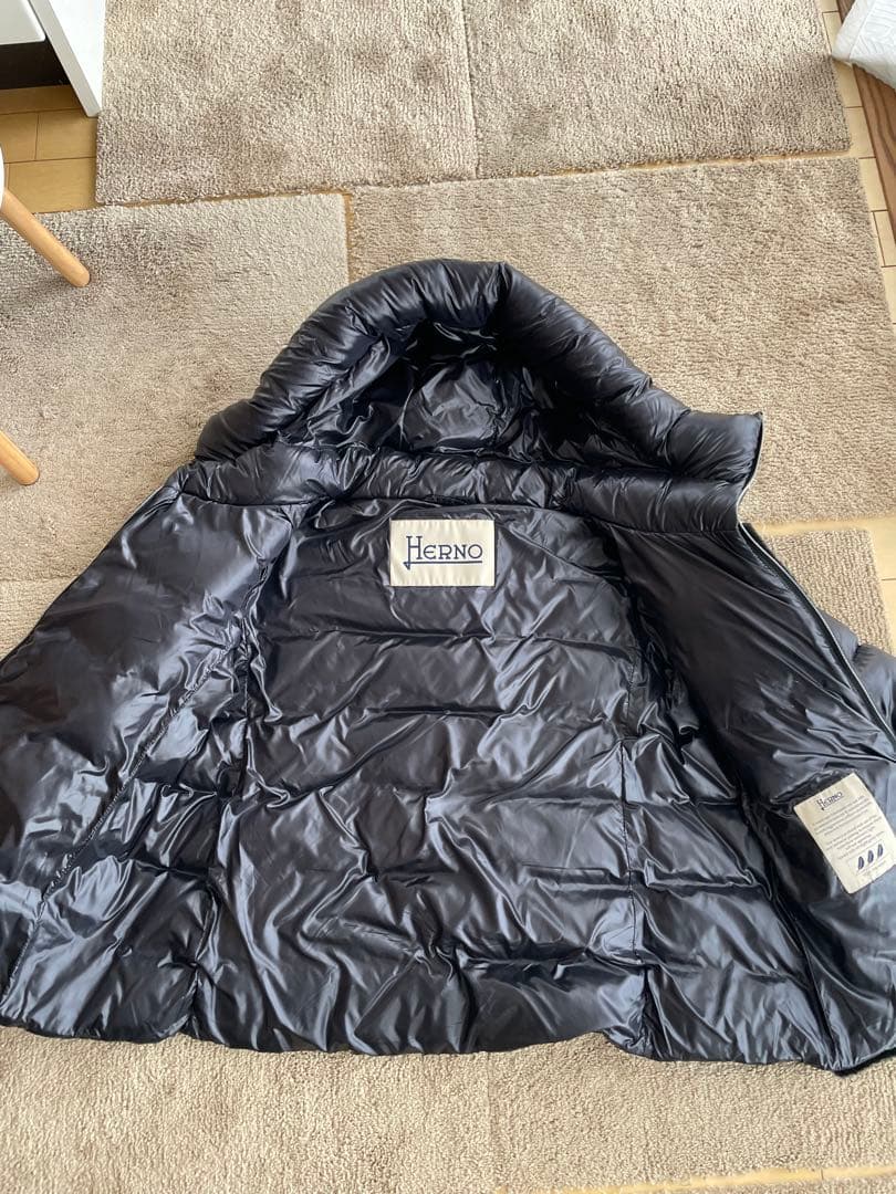 ヘルノ HERNO エコファー切り替えダウンジャケット ブルゾン ブラック40