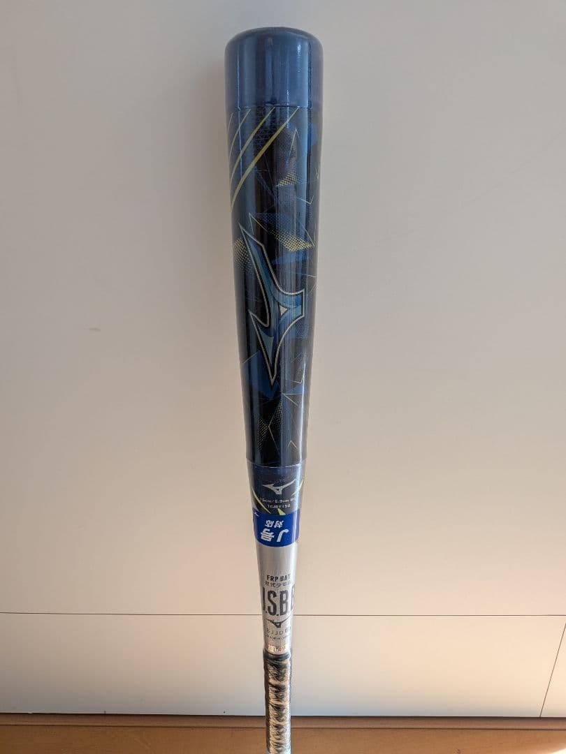 新品未使用！限定カラーミズノ少年軟式用バット、ビヨンドマックスギガキング