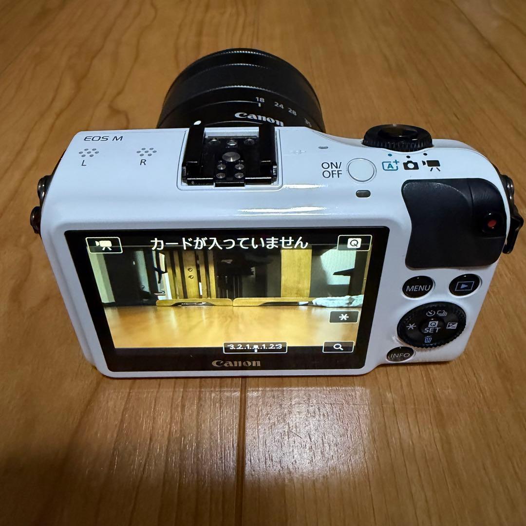Canon ミラーレス　EOS M 18~55mm