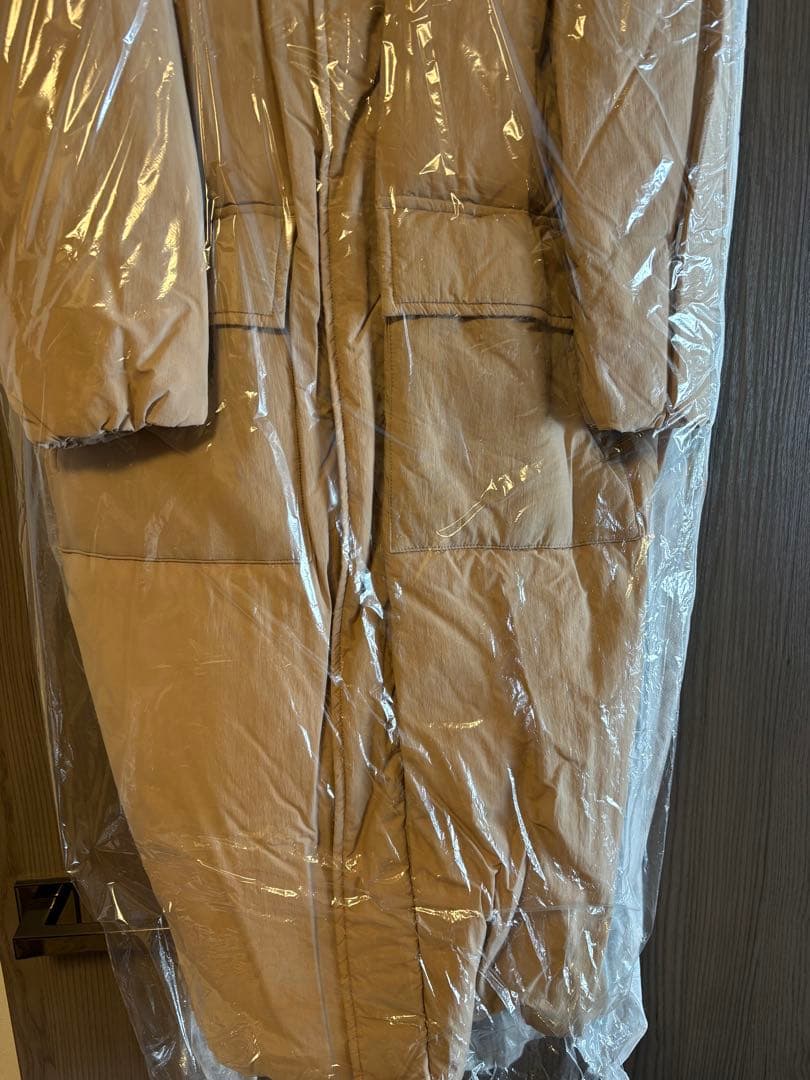 【スノー】ベーセーストック　ロングステンカラーダウンコート　ベージュ　S