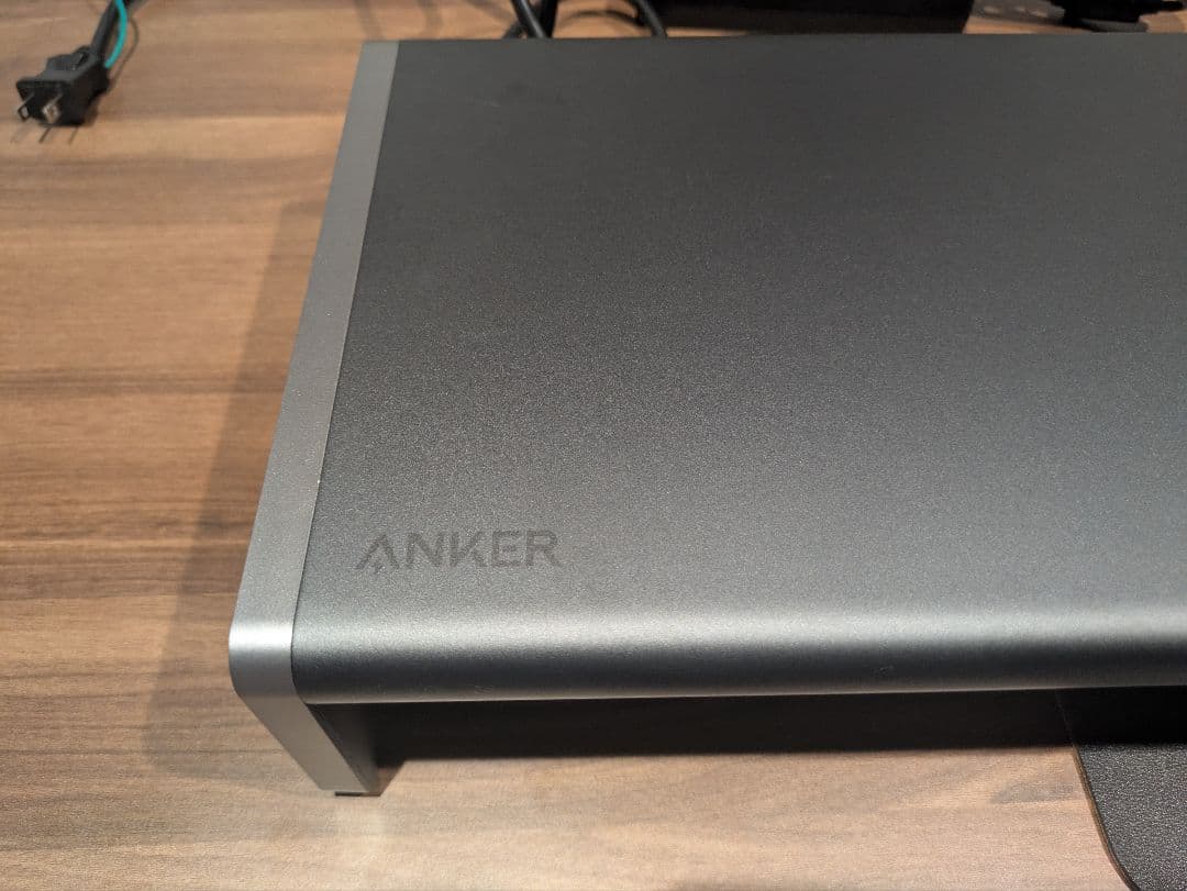 【美品】Anker　ドッキングステーション