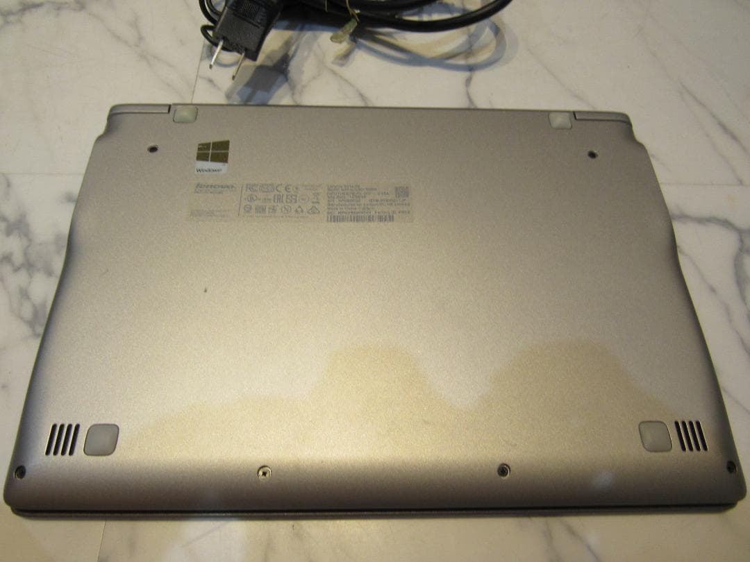 レノボ  11.6インチ Win10 2G/64G Webカメラ office付