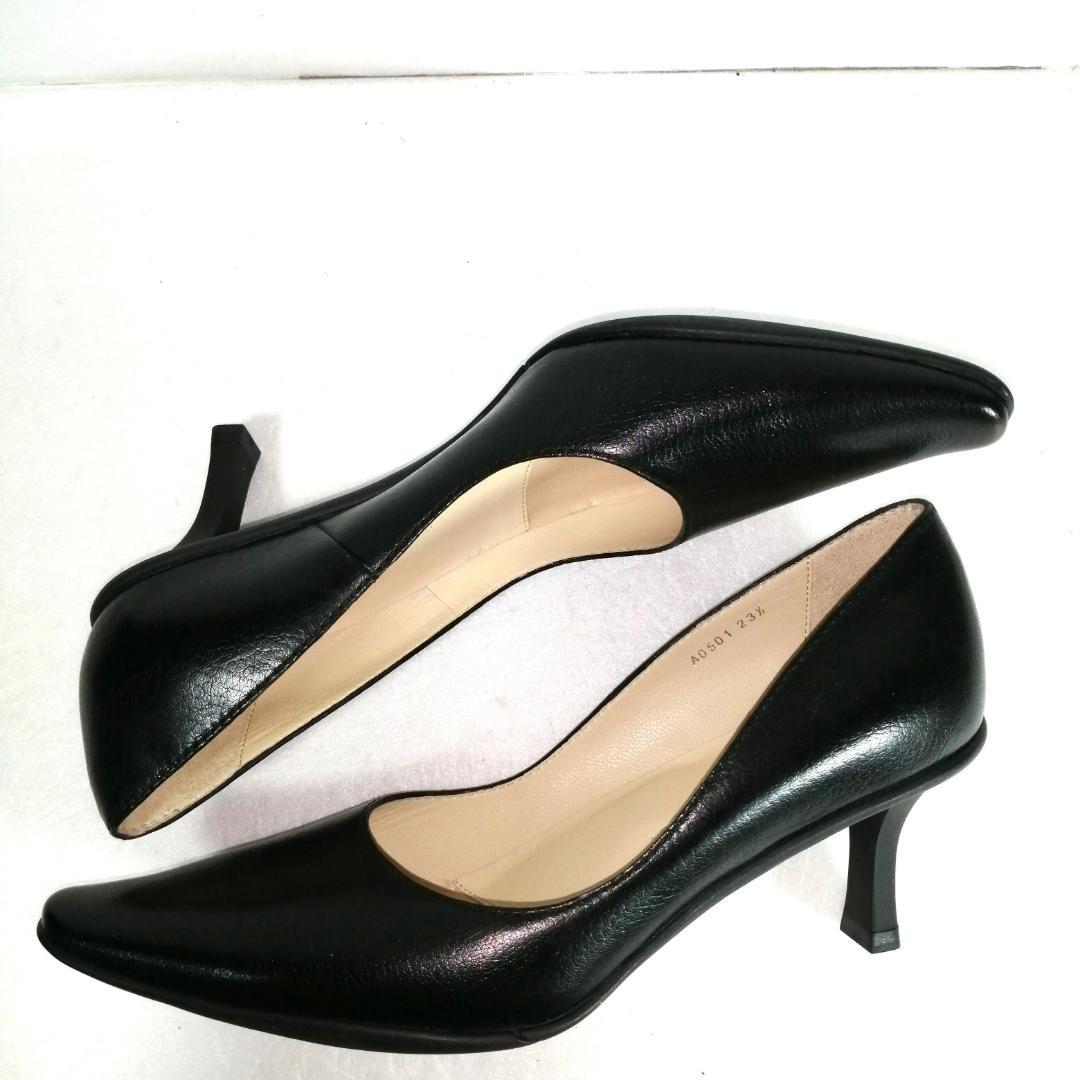 yoshito パンプス