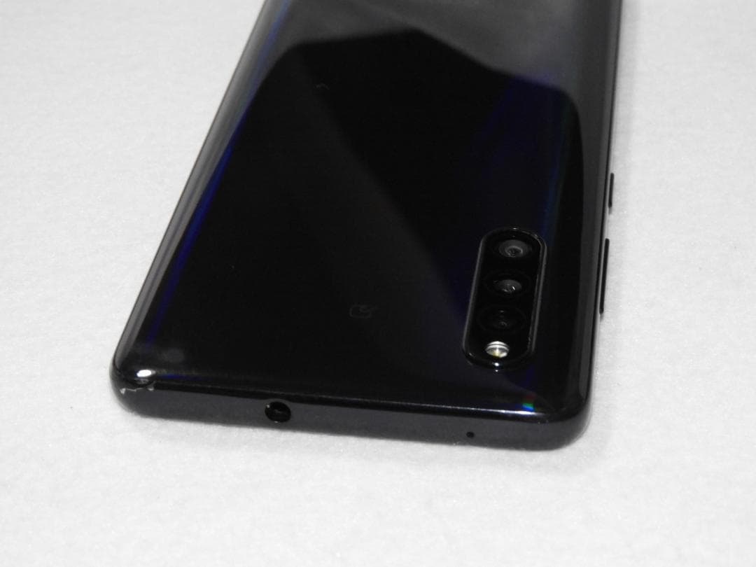 SAMSUNG Galaxy A41 SCV48 au SIMフリー