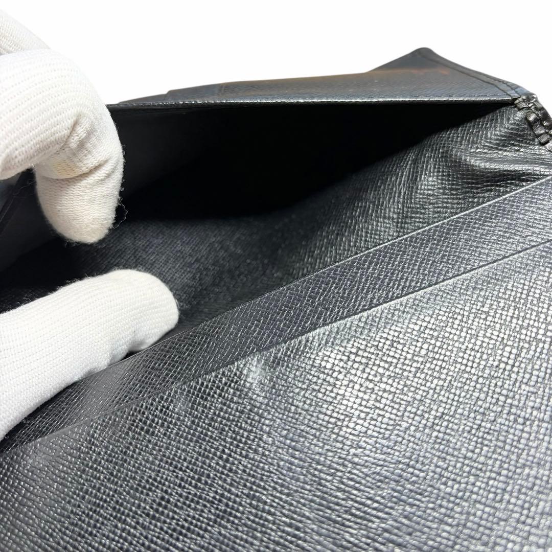 ルイヴィトン 札入れ 長財布 エピ ポルトカルト クレディ 黒色 M63212