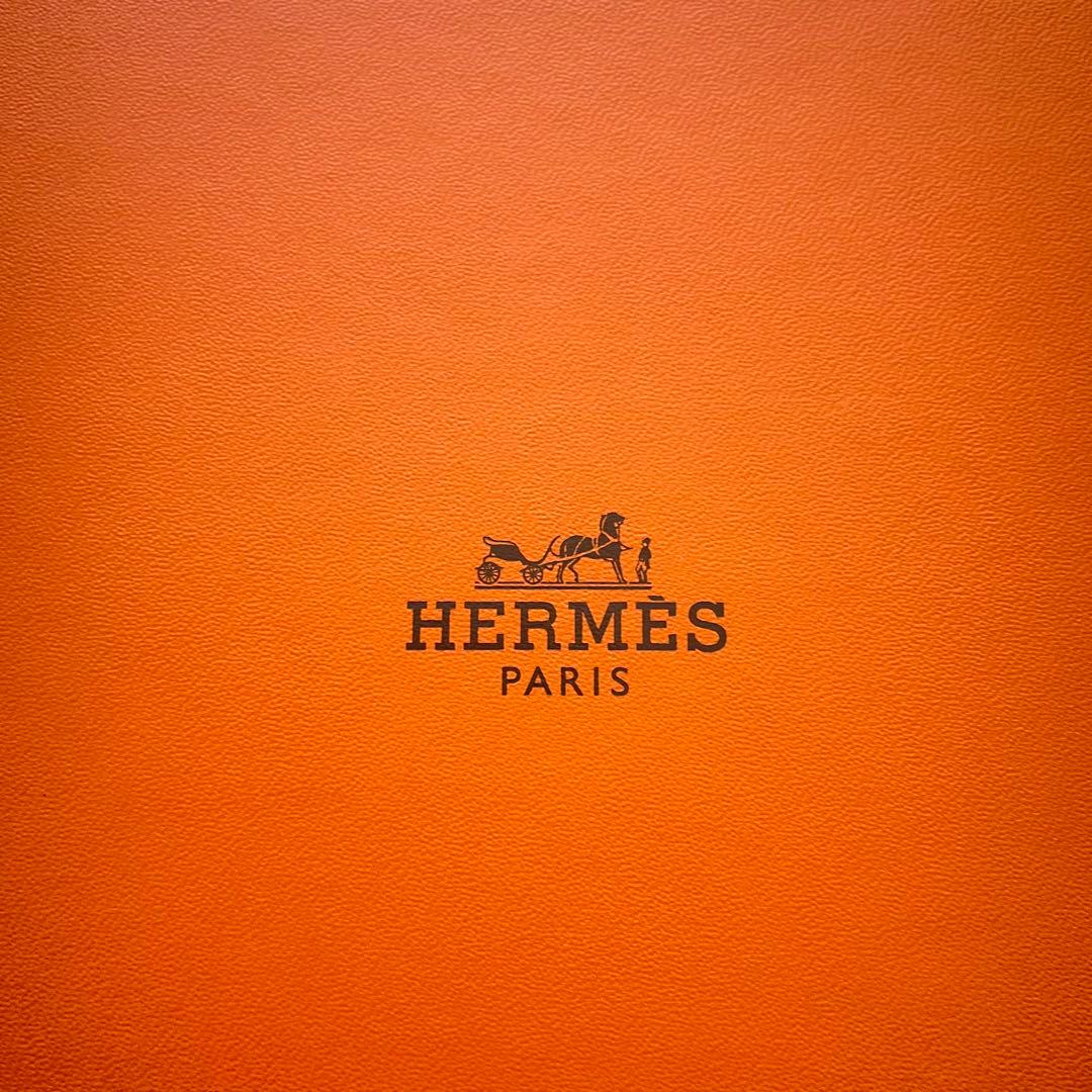 新品❣️エルメス　ケリー28 空箱　ギフトボックス♡オレンジボックス