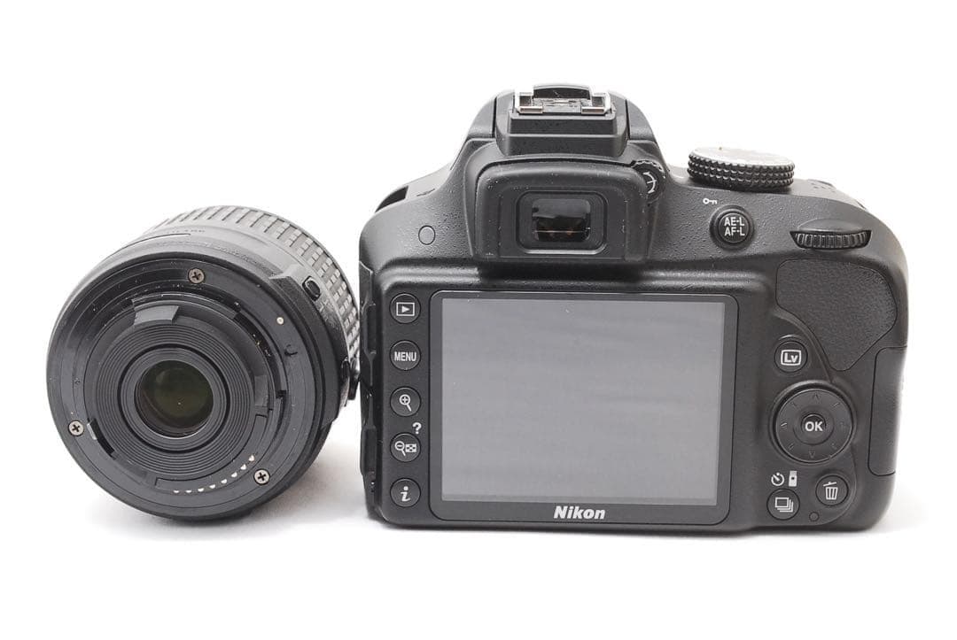 ✨2416万画素の高画質一眼レフ Nikon D3300✨ショット数少なめ！