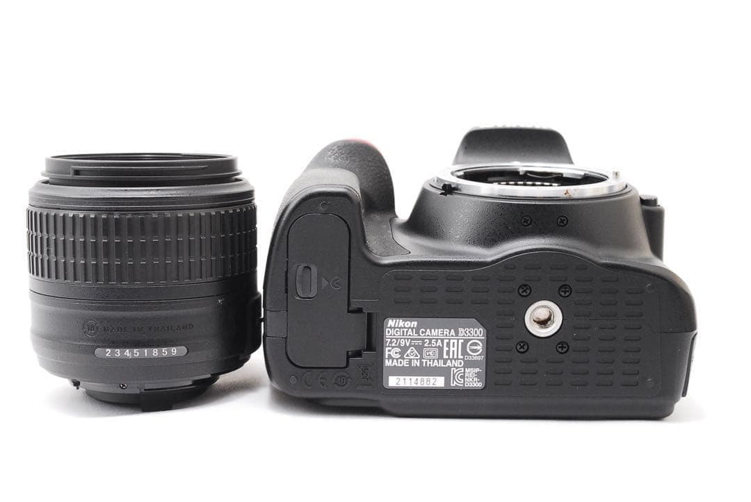 ✨2416万画素の高画質一眼レフ Nikon D3300✨ショット数少なめ！