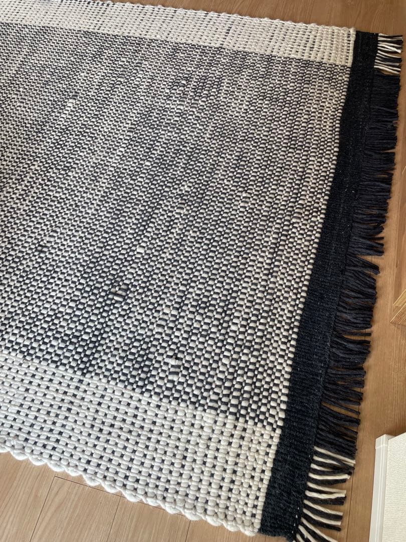r*n様 【RUGHAUS】Mira ラグ 160×230cm ブラック／完売品