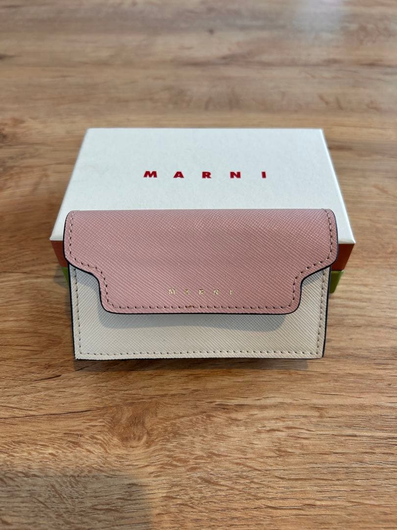 MARNI 名刺入れ ピンク/ホワイト