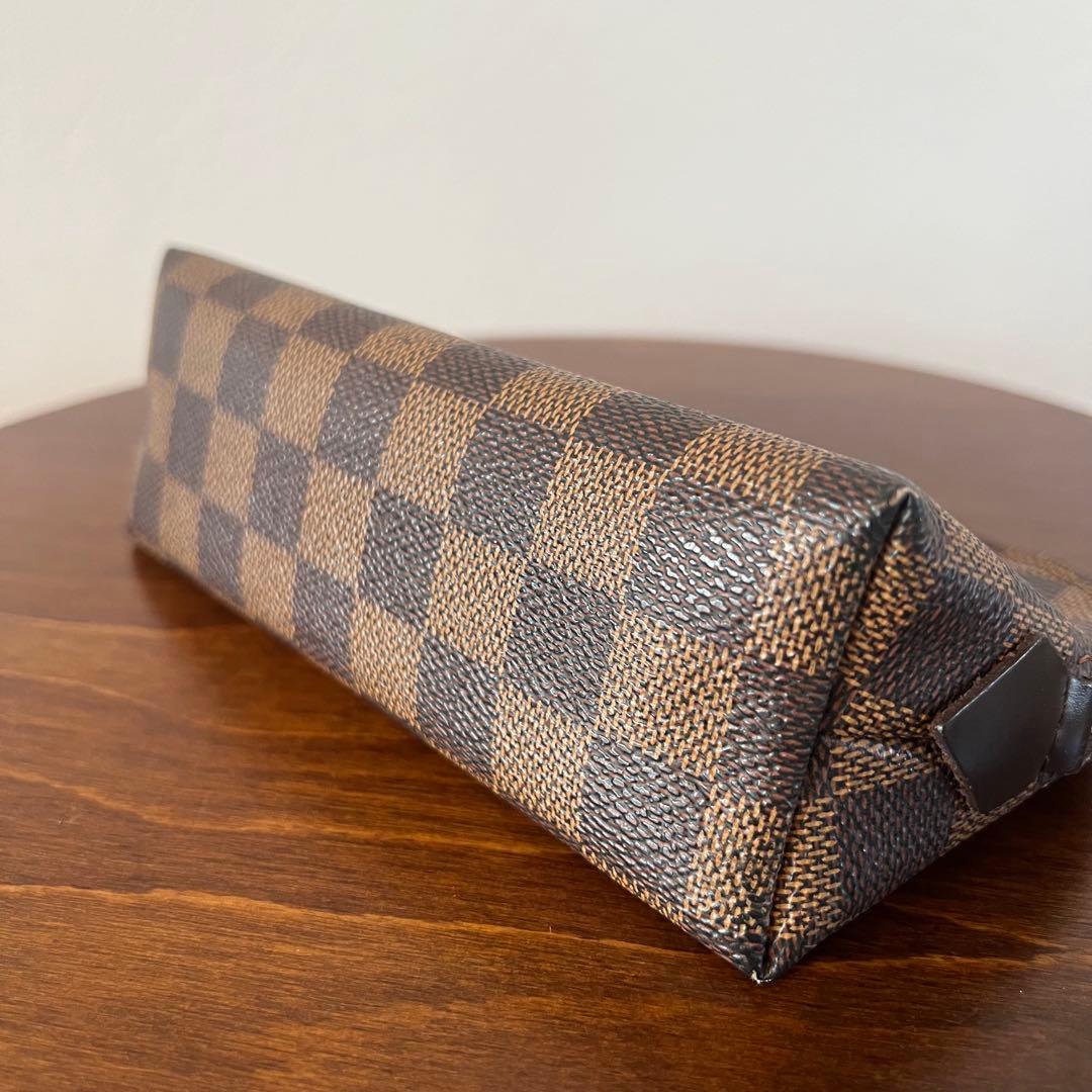 ルイ・ヴィトン　ダミエ　ポーチ