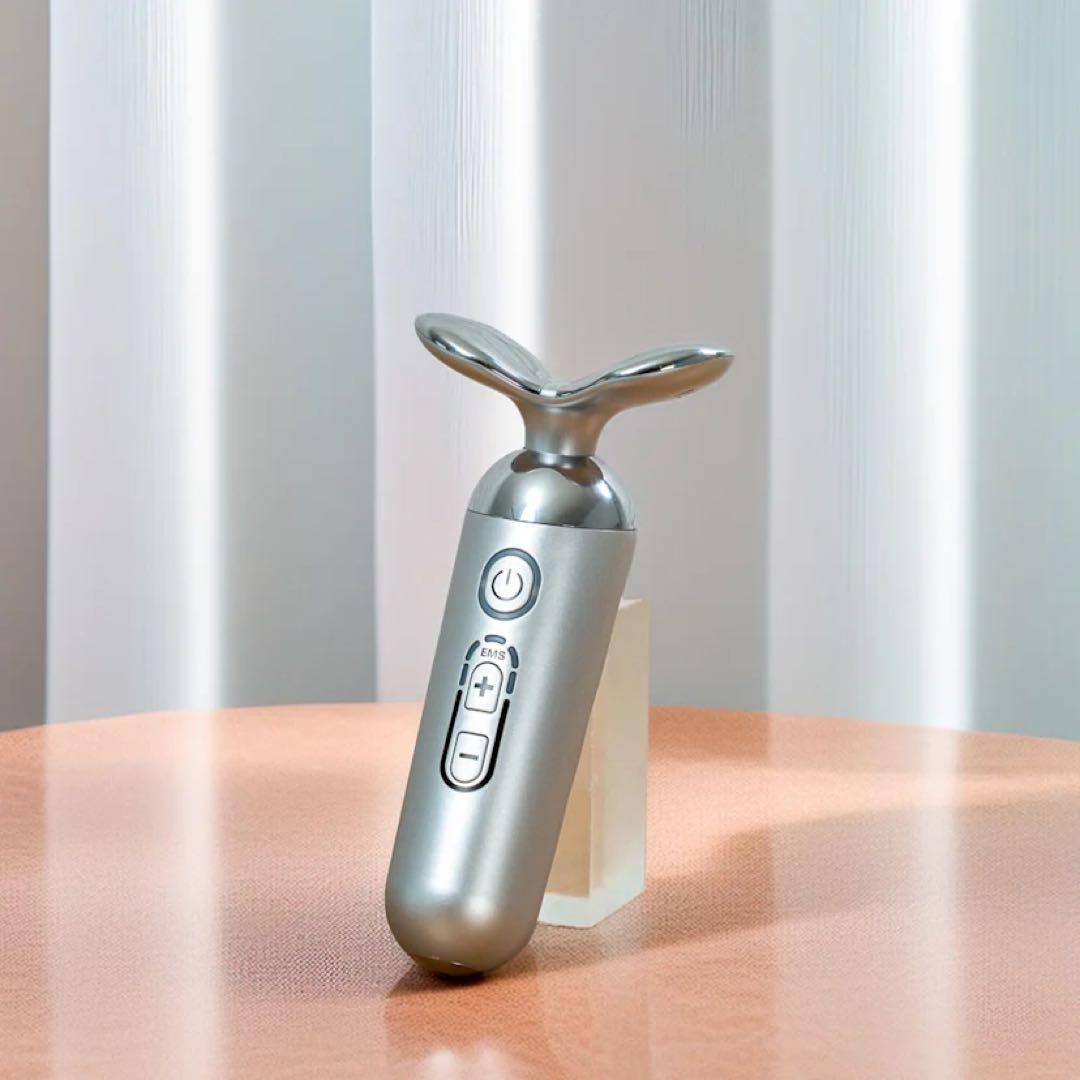 新品未開封　ルネサンス　スタイリーフェイス　StylyFale　EMS 美顔器