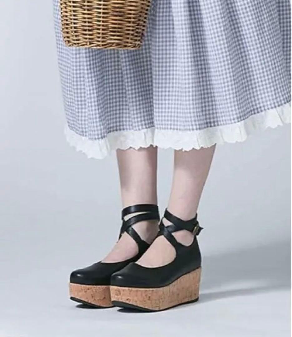 11月30日まで出品　クロスストラップ厚底パンプス　Sサイズ