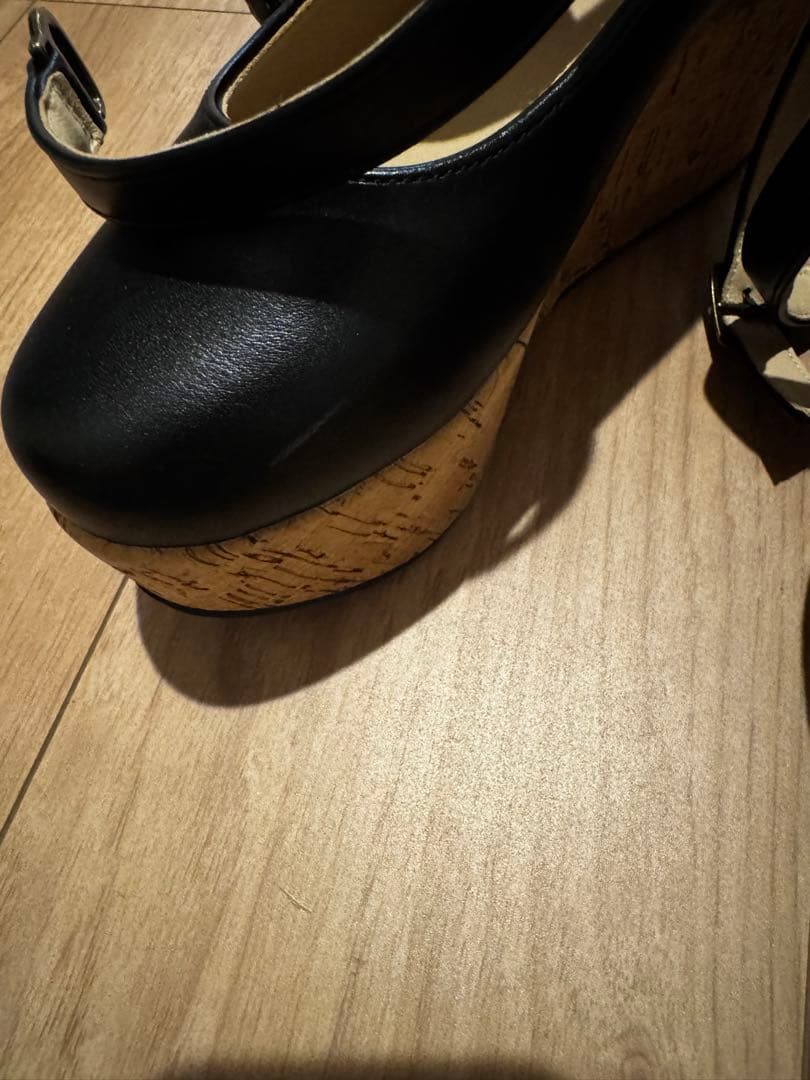 11月30日まで出品　クロスストラップ厚底パンプス　Sサイズ