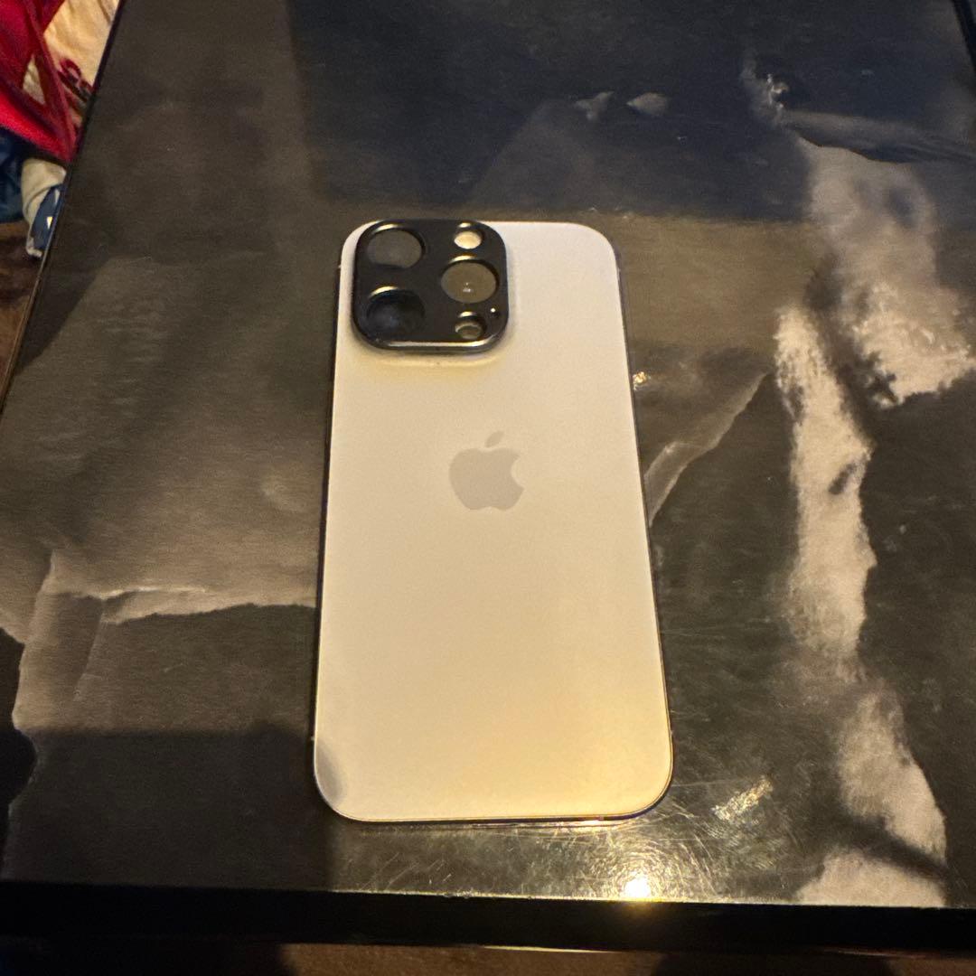 Apple iPhone 15Pro 本体　オマケ有