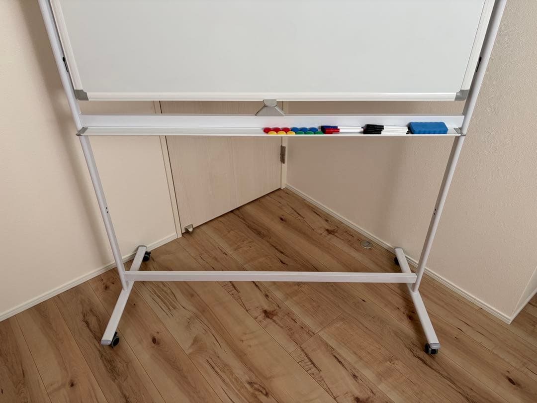 【引取・発送OK】【美品】SKK ホワイトボード1200mm×900mm