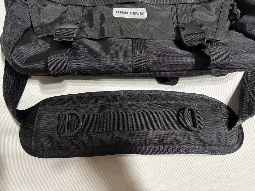 【美品】BRIEFING×new balance コラボメッセンジャーバッグ