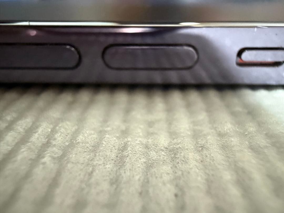 iPhone 14Pro ディープパープル