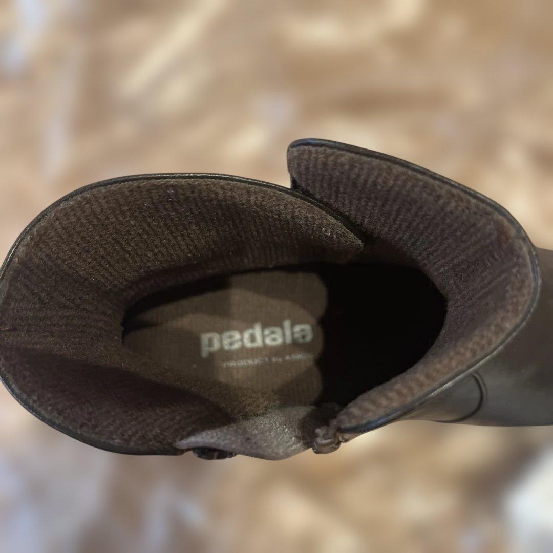 アシックス　ショートブーツ