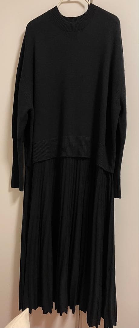 Curensologyカレンソロジー⭐︎プリーツドッキングワンピース黒36